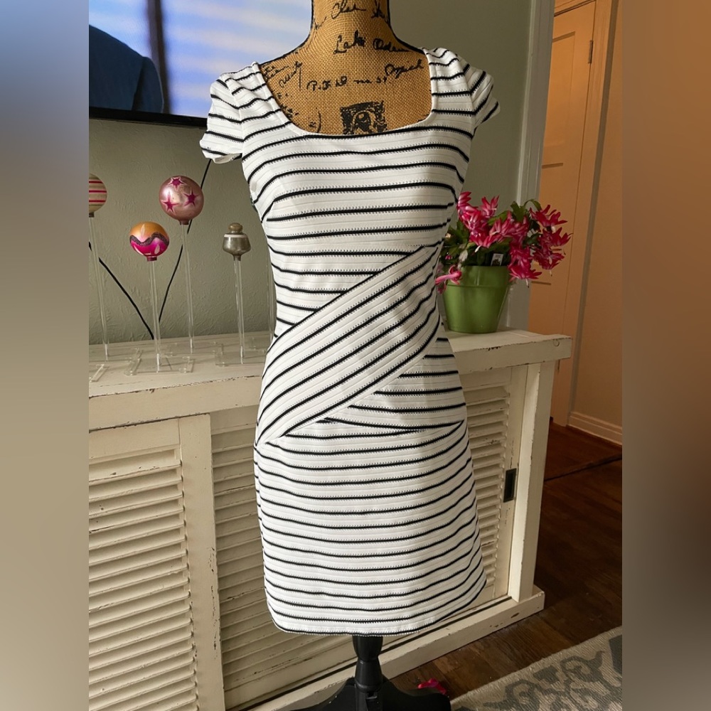 Andrew Marc Dress - size 4